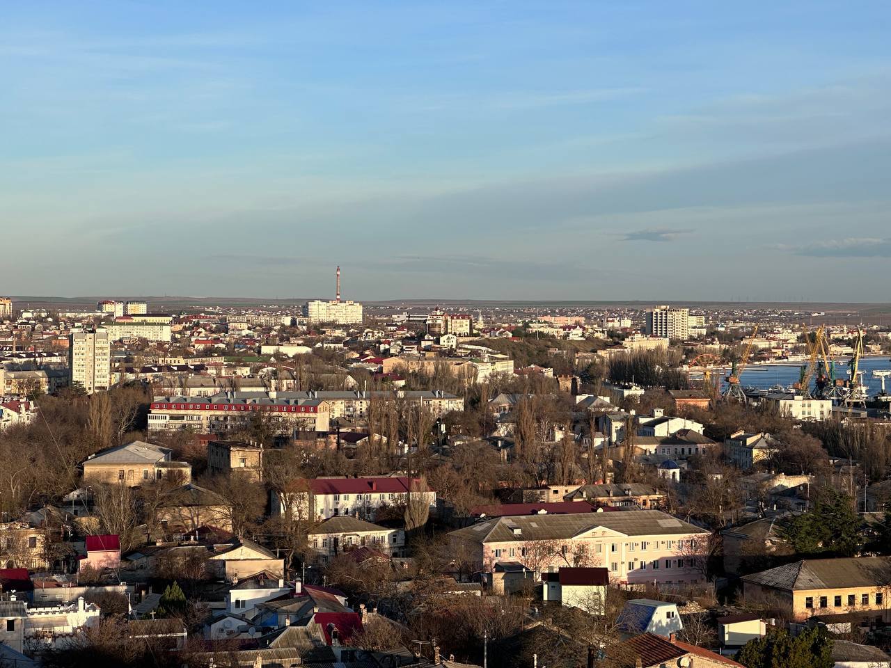 Полные подробности по Феодосии, БДК, ракетам и последствиям с места событий  - собкорр - Лента новостей Крыма