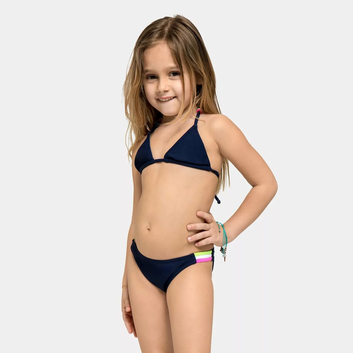 Little models in bikini