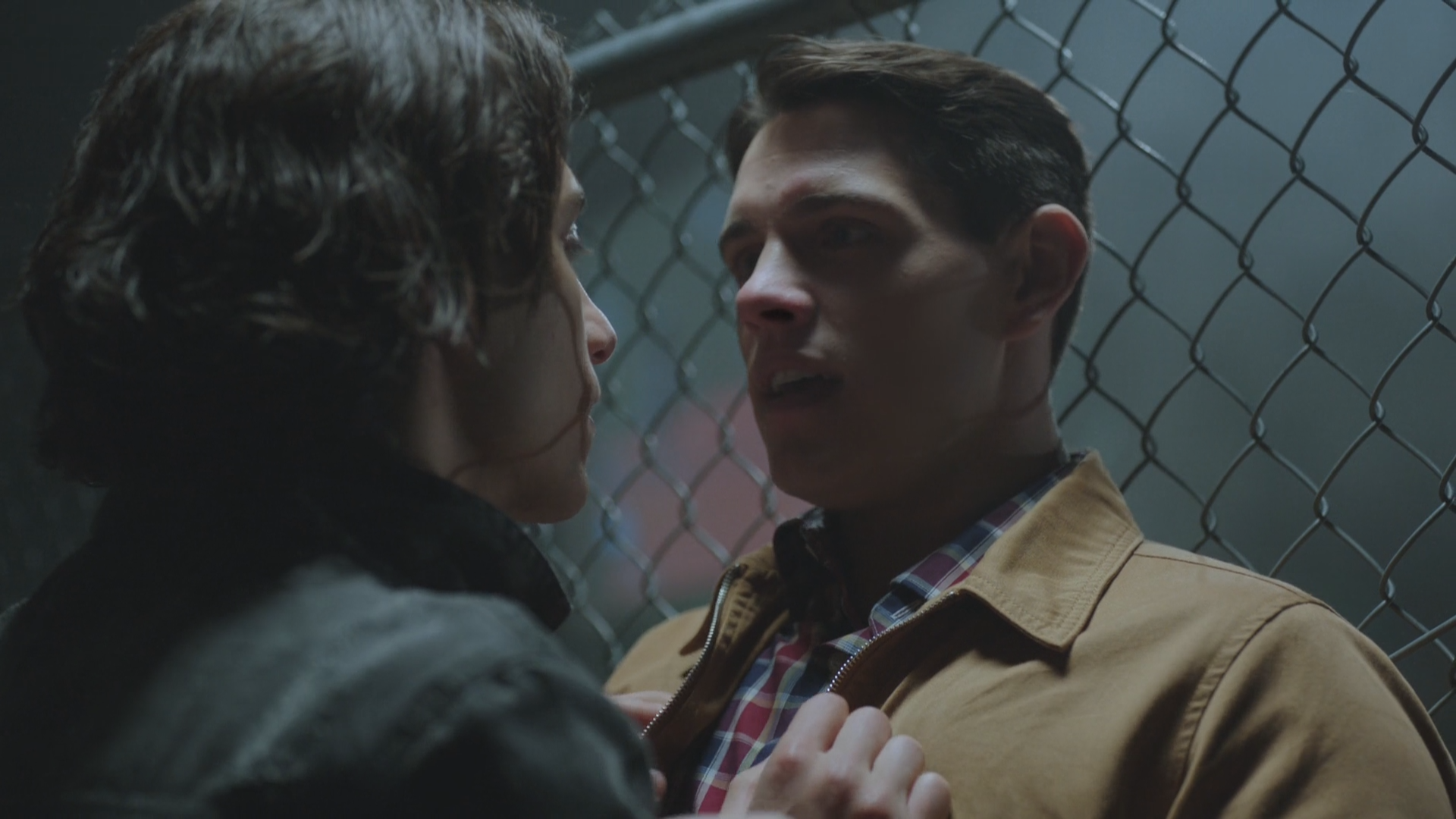 делитесь картинками на форумах, в чатах, где угодно 