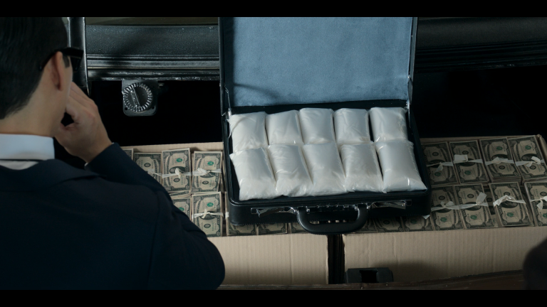 Made in Korea S01E02 The Power of the Dog 1080p DSNP RGzsRutracker mkv snapshot 01 03 30 015 png